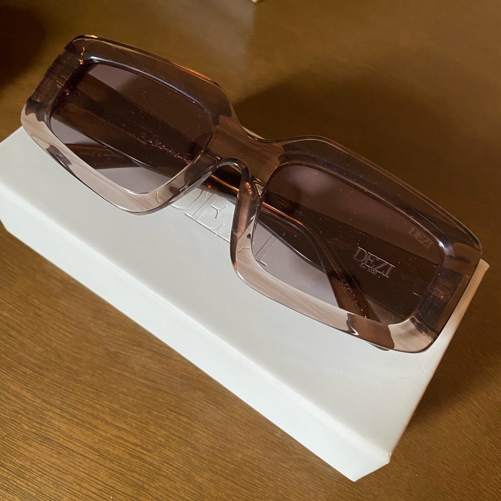 DEZI Sunglasses